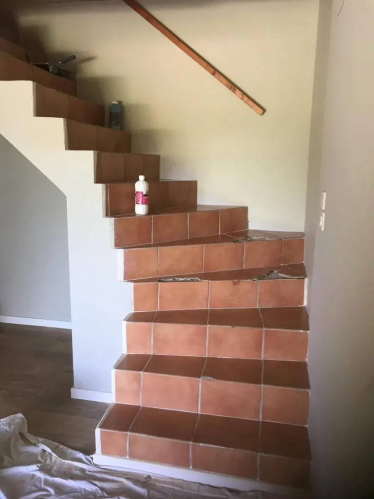 Avant la réalisation Béton sur carrelage.