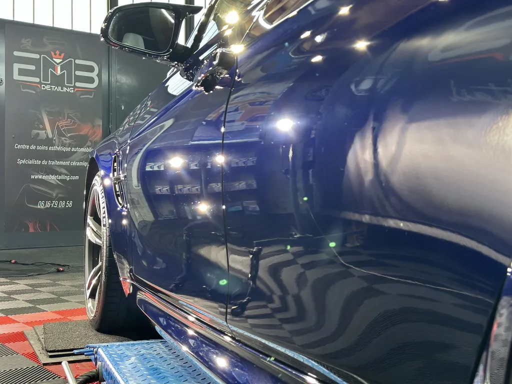 Detailing auto lyon traitement céramique carrosserie BMW M3