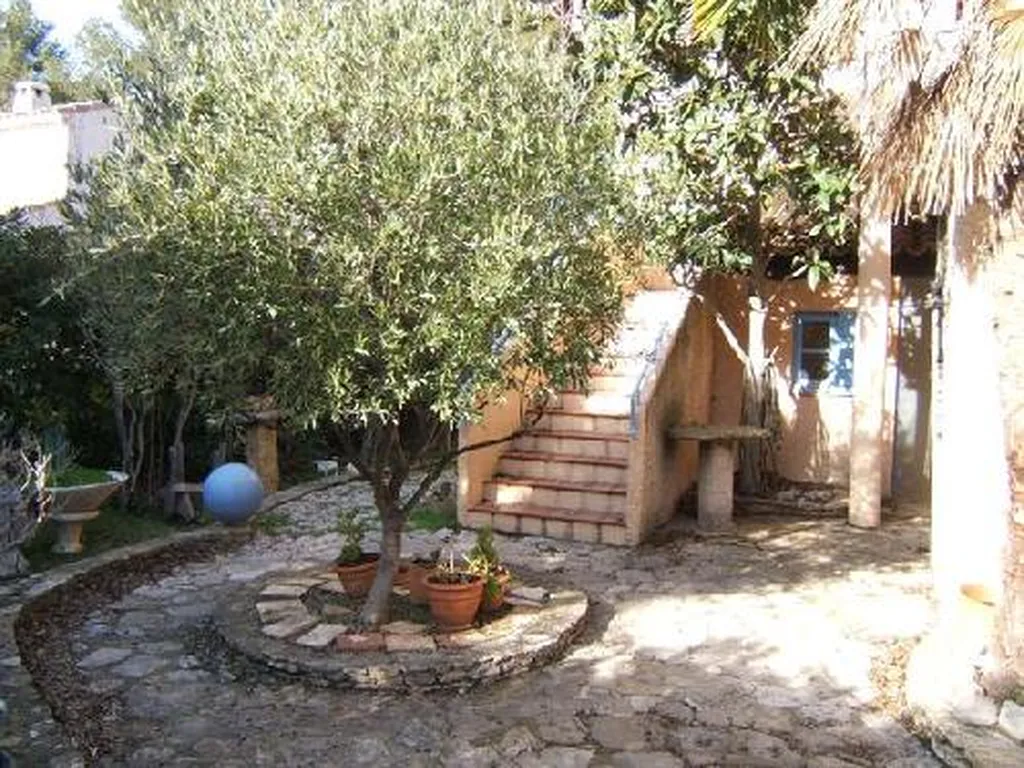 villa 4 Roquefort La Bédoule AU CALME AVEC DEUX LOGEMENTS