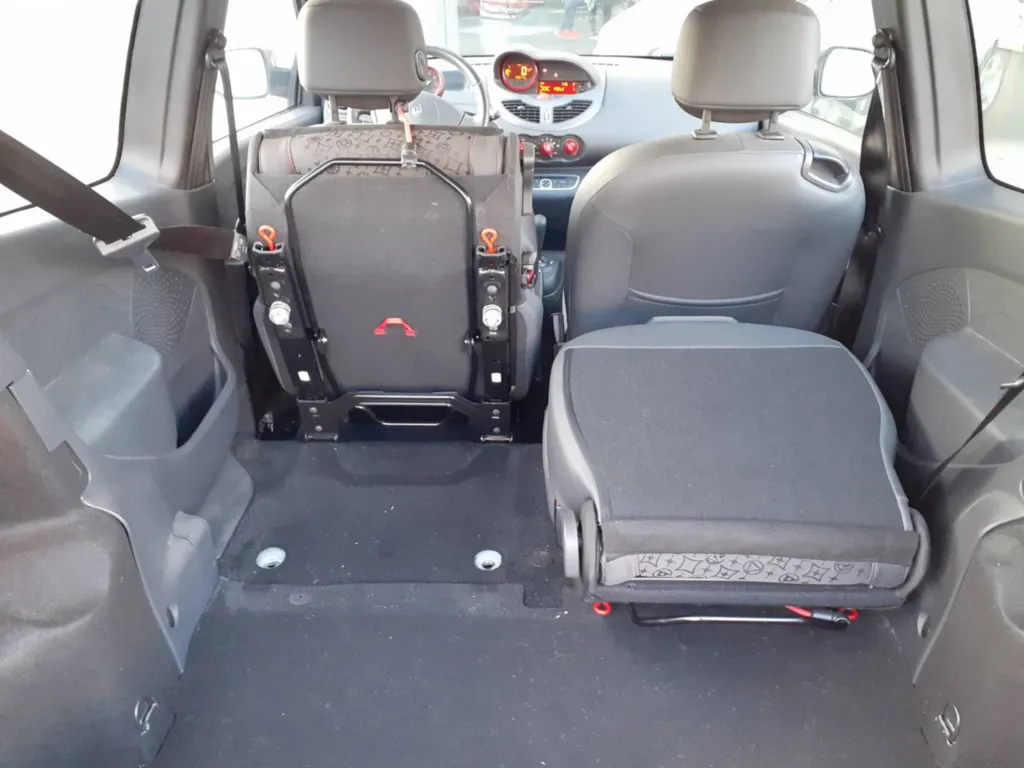 Twingo II OCCASION Rip Curl 1.2 16V 75 BVR5 eco2 à Plaisance du Touch près de Fonsorbes