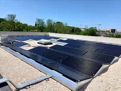 Installation exploitation et maintenance de centrales solaires photovoltaïques bouches du rhône  