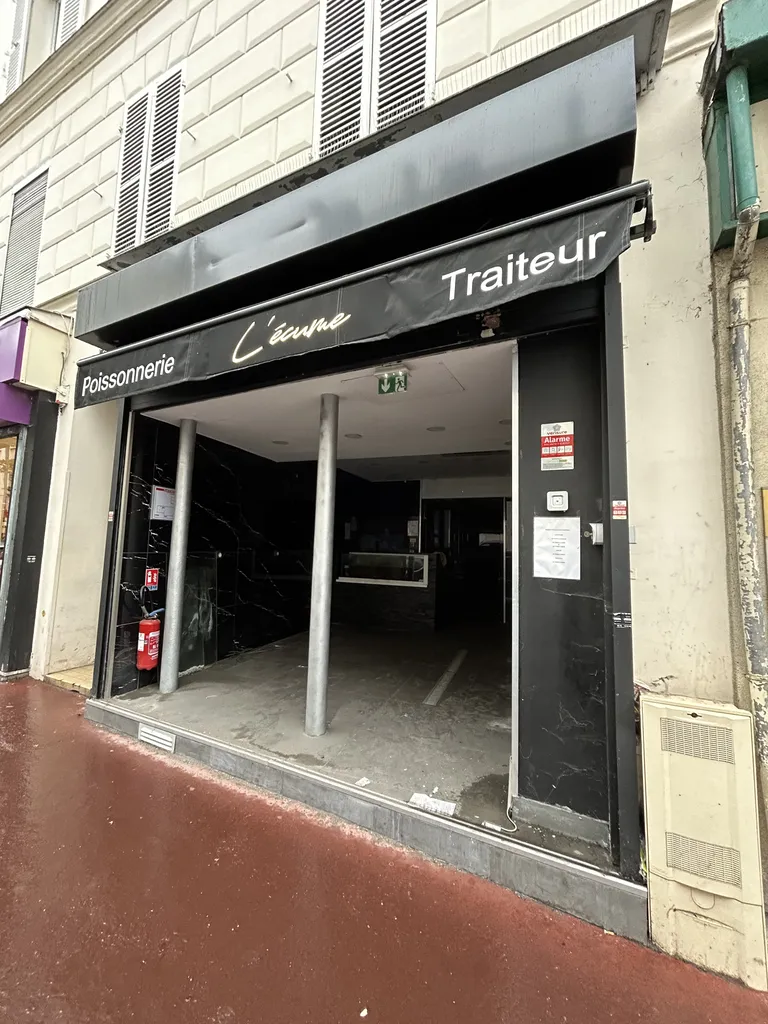 Location - Boutique 66 m², Asnières centre, Rue Maurice Bokanowski 92600 ASNIÈRES-SUR-SEINE