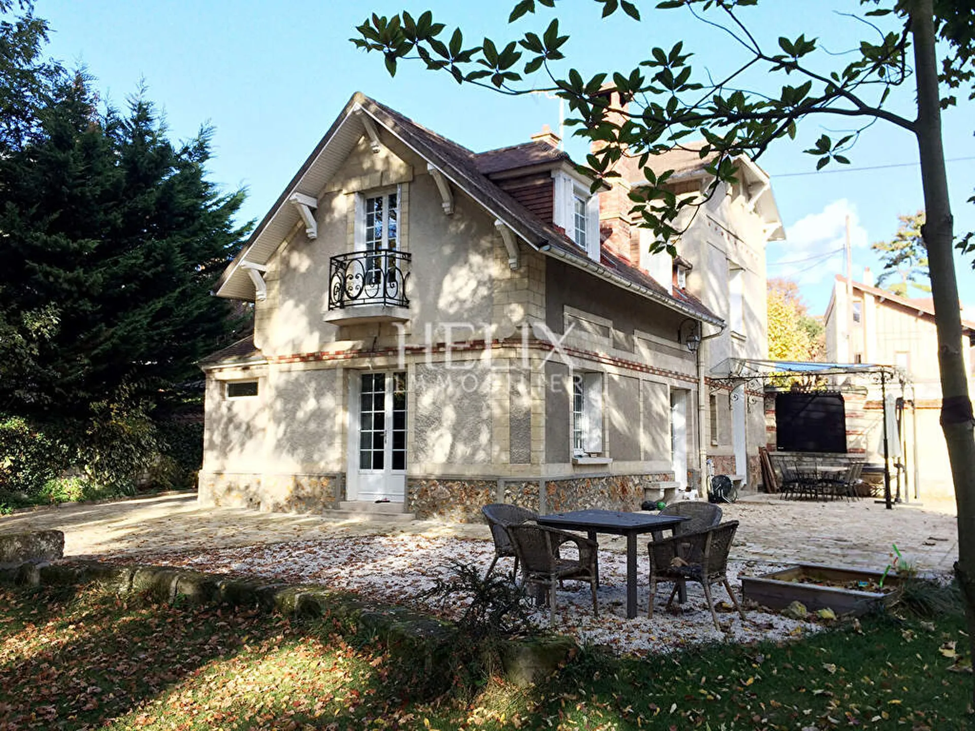 Charmante maison 150 M² Le Vésinet proche du centre-ville