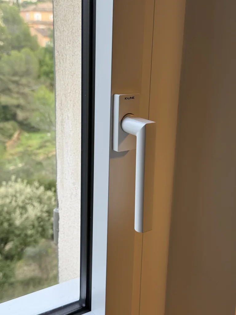 Pose de fenêtres K-line sur Mallemort