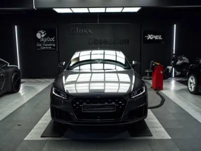 Chaque élément de la face avant de cette Audi TT est protégé grâce au savoir-faire de Gloss Obsession en film de protection PPF XPEL.