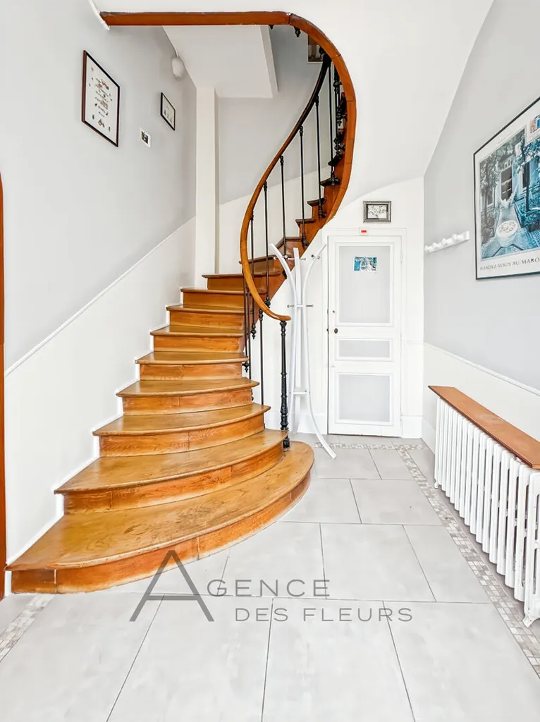 À vendre, jolie maison de 122 m² sur un terrain de 485 m² située à Caudebec-les-Elbeuf 76320