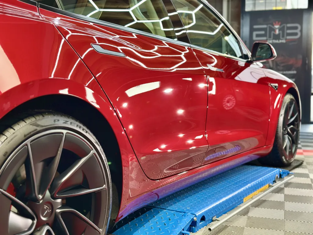 spécialiste du traitement céramique sur Tesla proche Brignais 