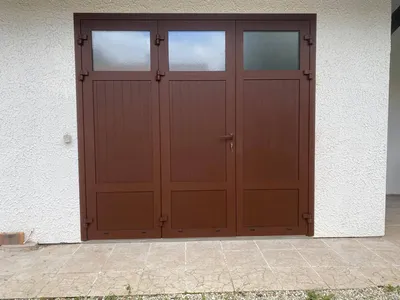 Porte de garage aluminium sur mesure sur Léognan, proche Cestas et Saint Jean d'Illac
