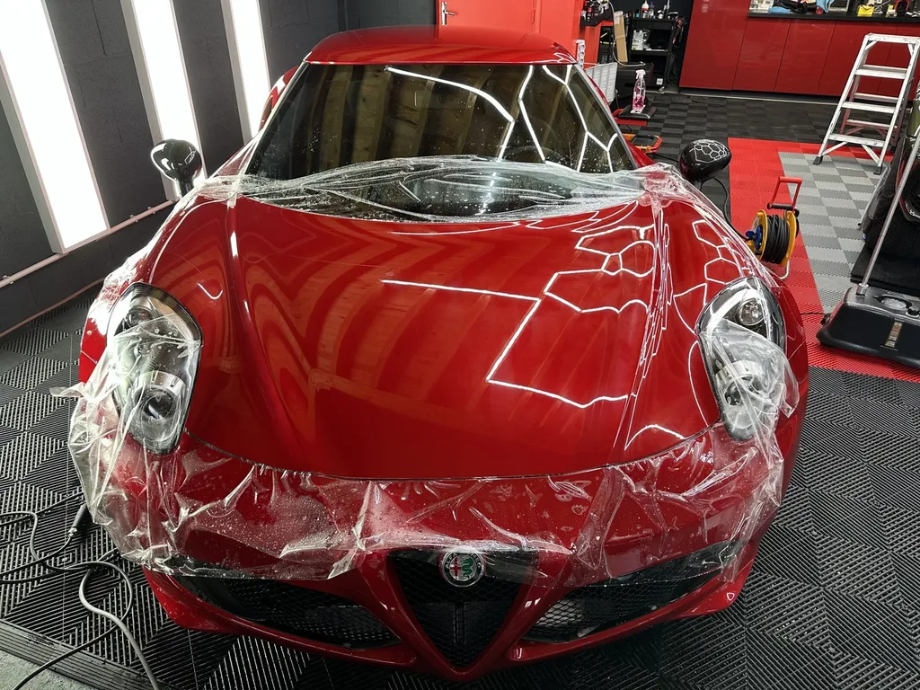 Film de protection carrosserie PPF Lyon DETAILING ouest lyonnais Alfa Roméo 4C