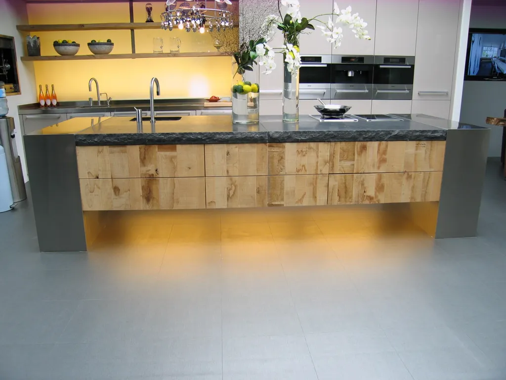 Plan de travail sur mesure en inox combiné avec du bois Lyon