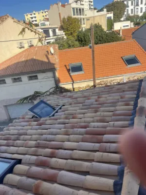 Changement de charpente et rénovation de toiture à Marseille 13007 – Quartier du Roucas-Blanc