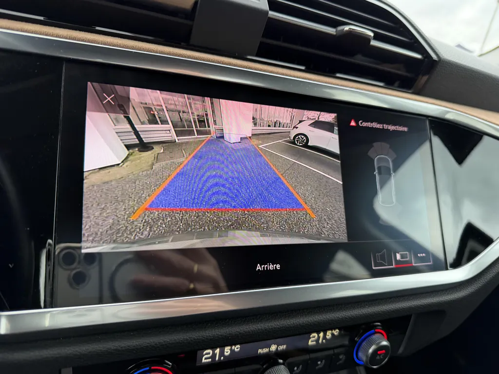 Audi Q3 occasion Le Havre : SUV diesel 150 ch S tronic disponible chez votre concessionnaire à La Frénaye