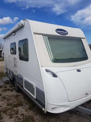 CARAVELAIR AMBIANCE 390 AVEC STORE EXTERIEUR A LANCON DE PROVENCE 13680