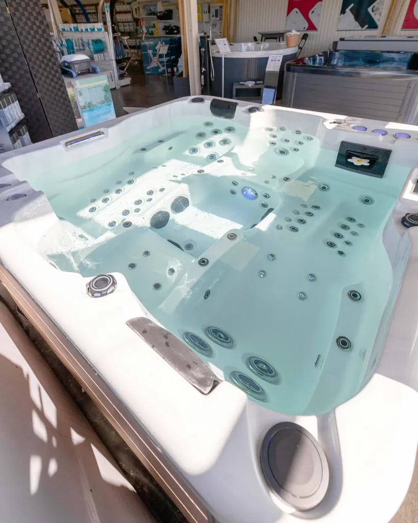 Spa Americain 4 places, 118 jets: modèle Arizona