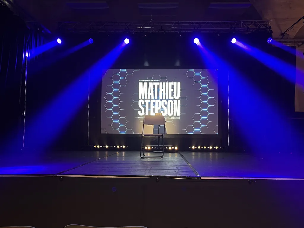 Accueil technique son et lumière à Saint-Péray pour le spectacle de Mathieu Stepson au CEP du Prieuré