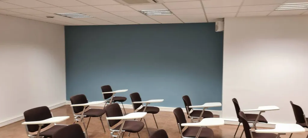 rénovation des peintures avec pan de couleur 