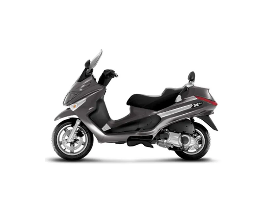 SCOOTER NEUF PIAGGIO X-EVO 125 PACA SANARY SUR MER