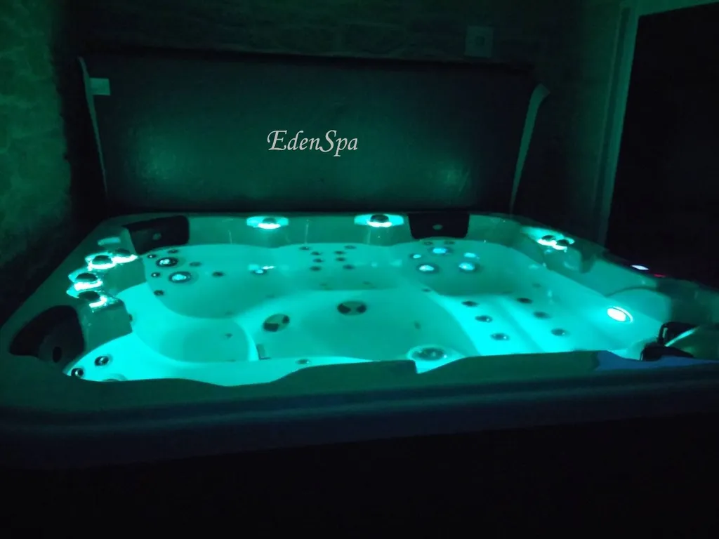 spa canada éclairage nuit gardanne