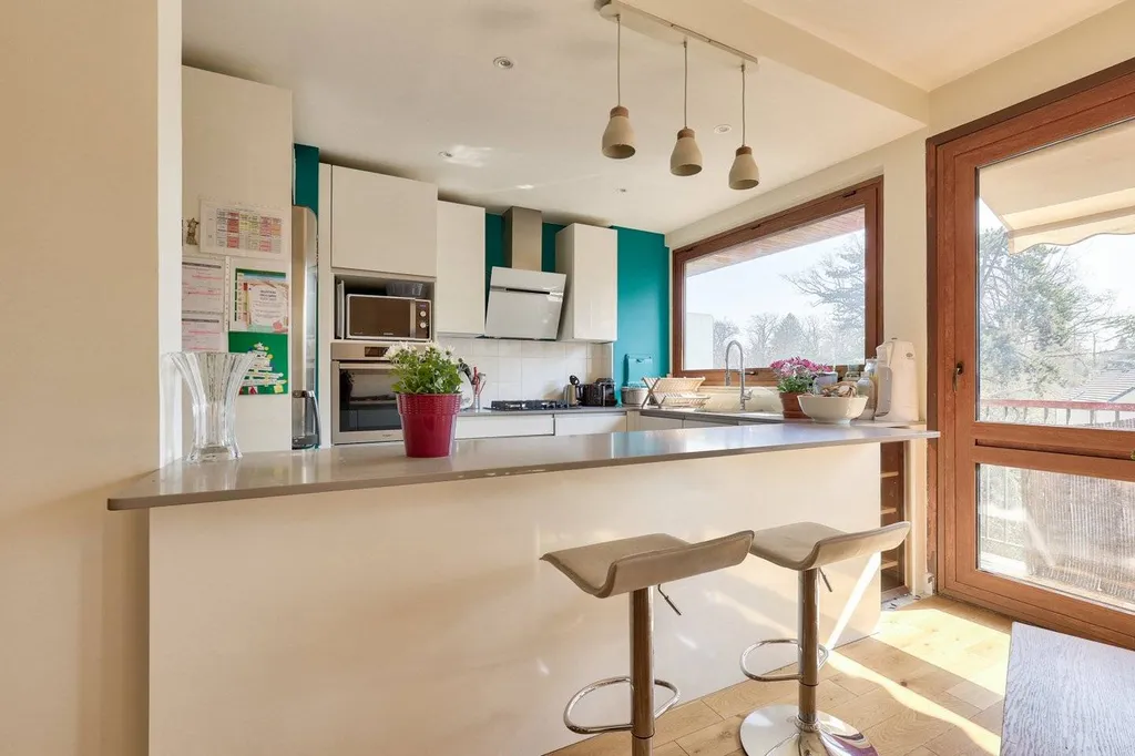 Appartement en Vente 4 Pièces, La Celle Saint-Cloud 78170