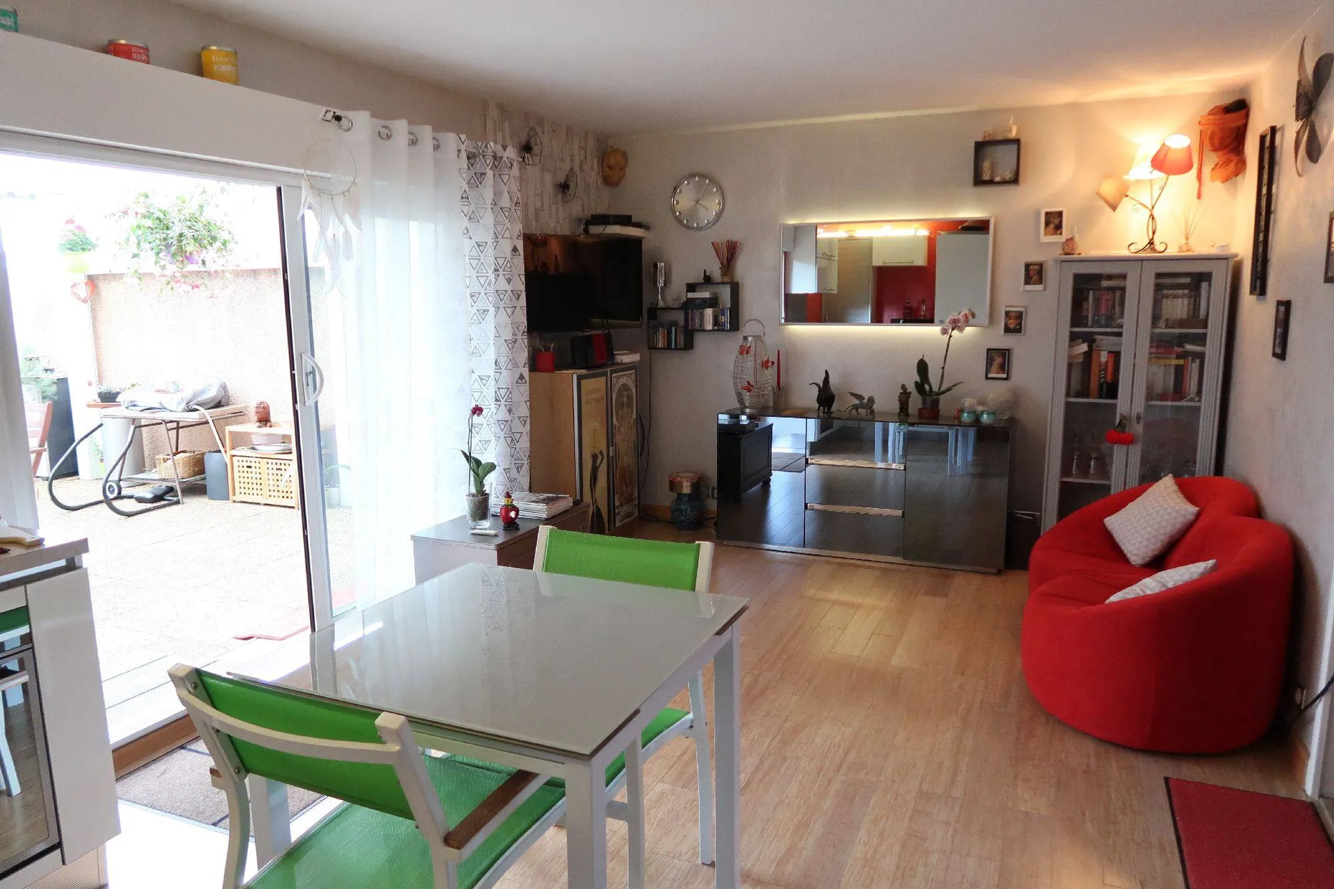 A vendre T2 à Cassis avec jardin