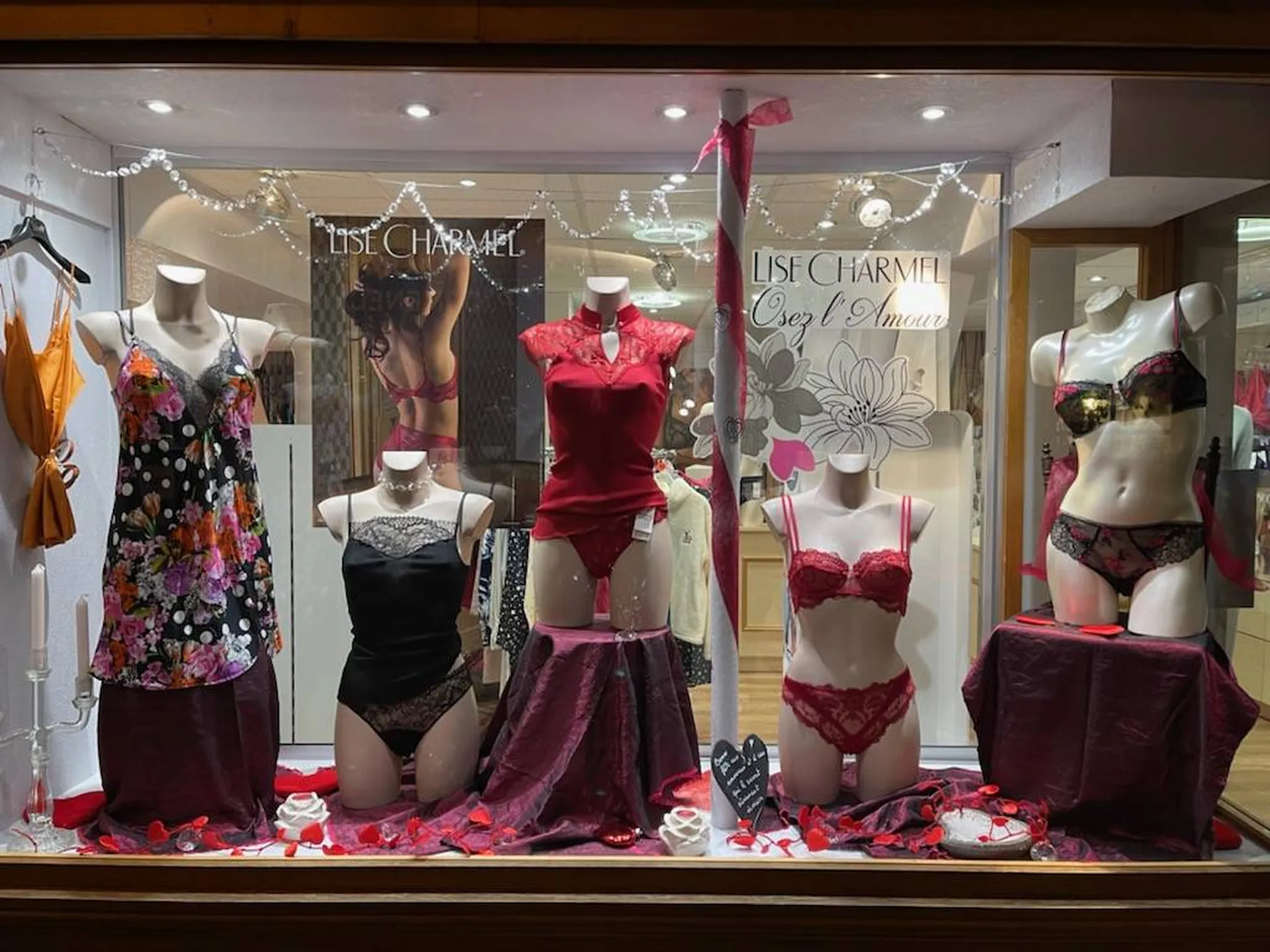 Acquisition d'une lingerie avec trois vitrines et bonne rentabilité, dans la région de Pont-Audemer 27500