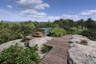 Etude d'un spa inox fond et parois vitrés en Corse