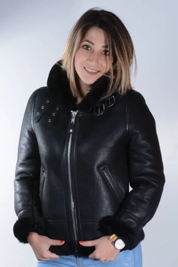 Notre zone d'activité pour ce serviceMagasin de vêtements en cuir pour femme
