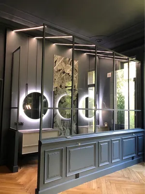 salle d'eau en verre dans master