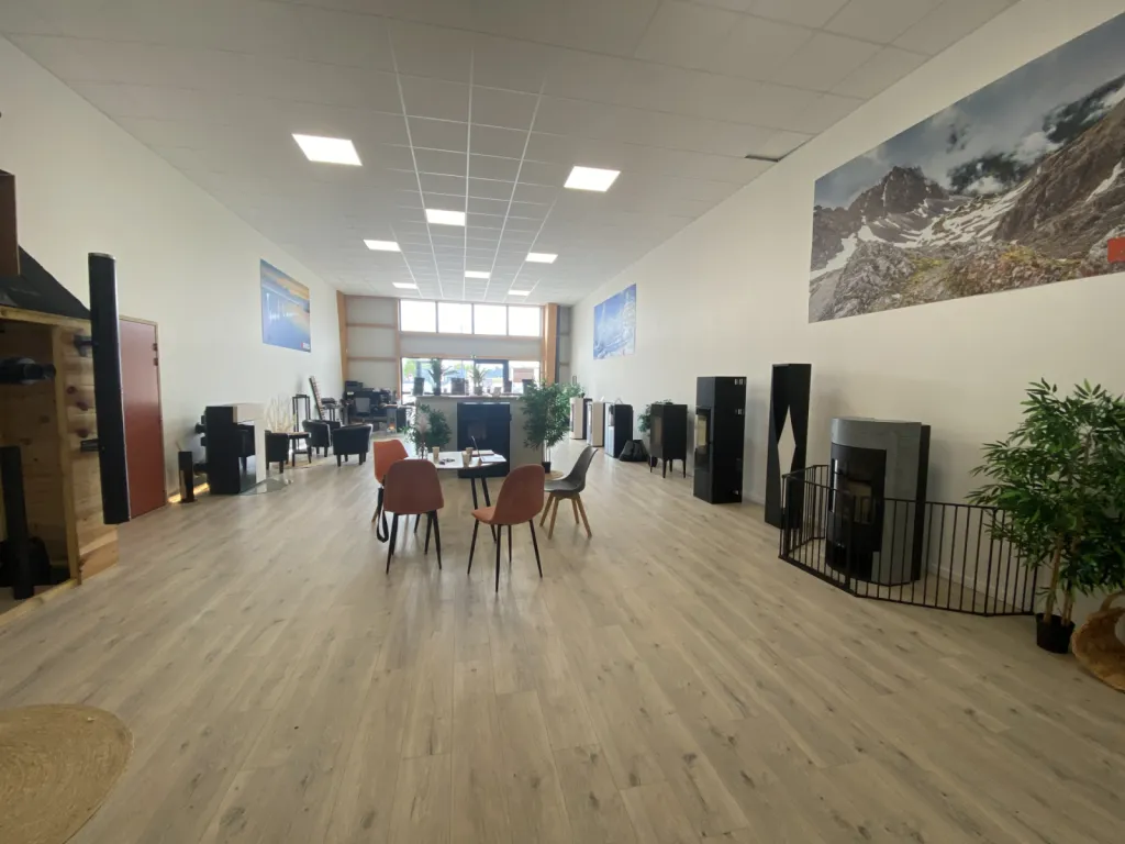 MONTIVILLIERS - Locaux d'activités de 270 m2 - EPAVILLE