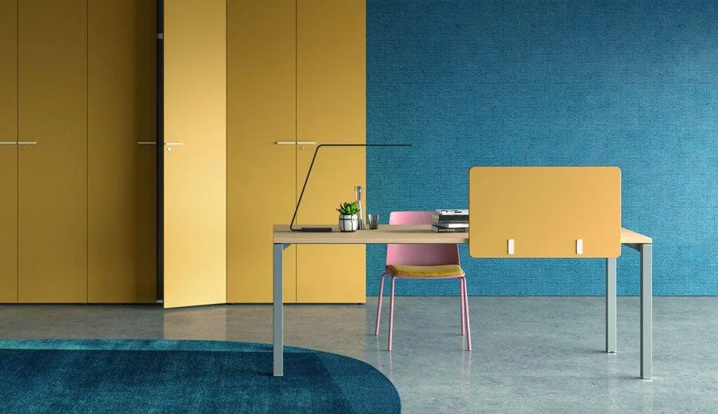 Bureau individuel Gate à Nîmes