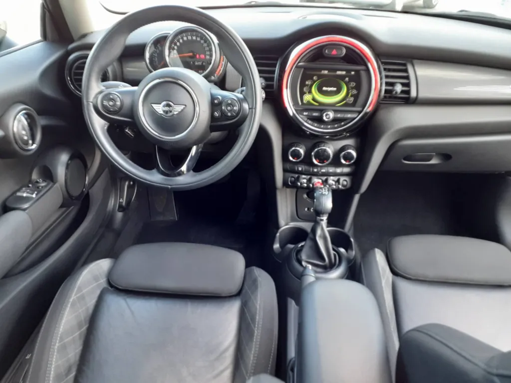 MINI COOPER OCCASION 136CH EDITION BLACKFRIARS BVA 7 PLAISANCE DU TOUCH PROCHE DE TOULOUSE