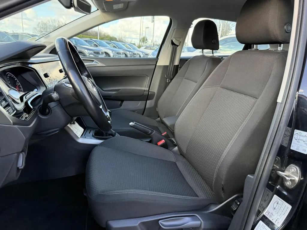 Volkswagen Polo d'occasion à vendre proche du Havre : Citadine Diesel TDI 95 Lounge Business à prix attractif.