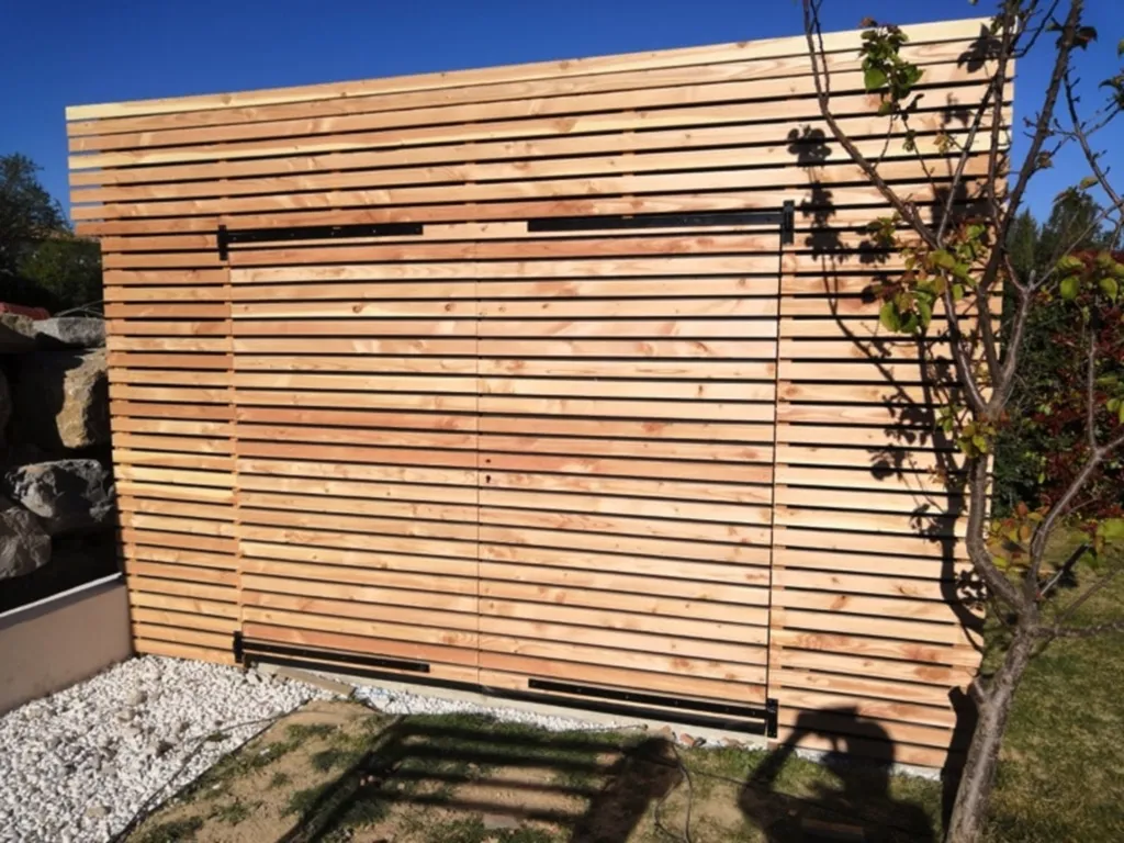 Installation d’un abri automobile sur mesure avec couverture bac acier à Castelnau-le-Lez Proche de Montpellier dans Hérault (34)