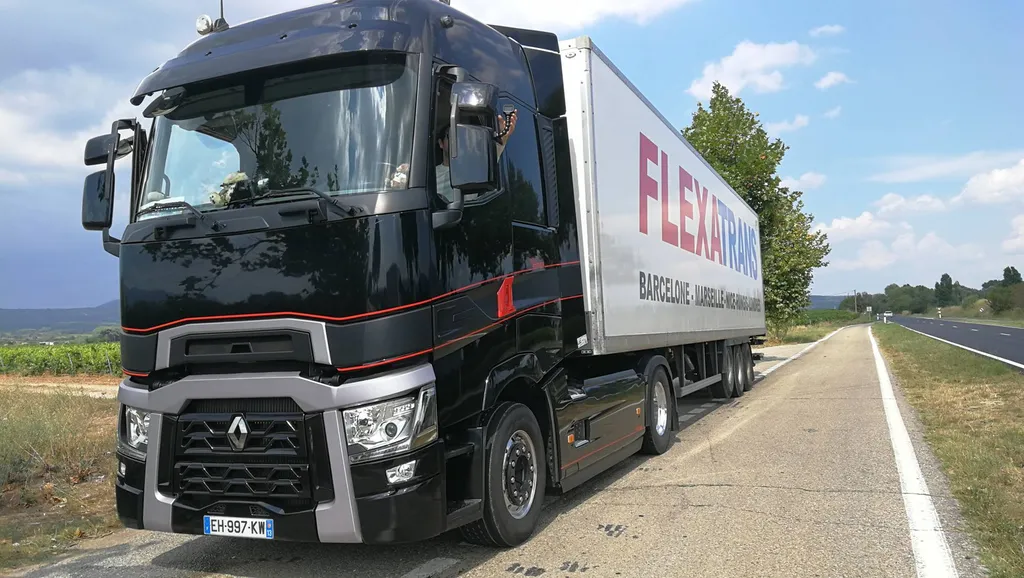 Professionnel du transport routier sur Sète