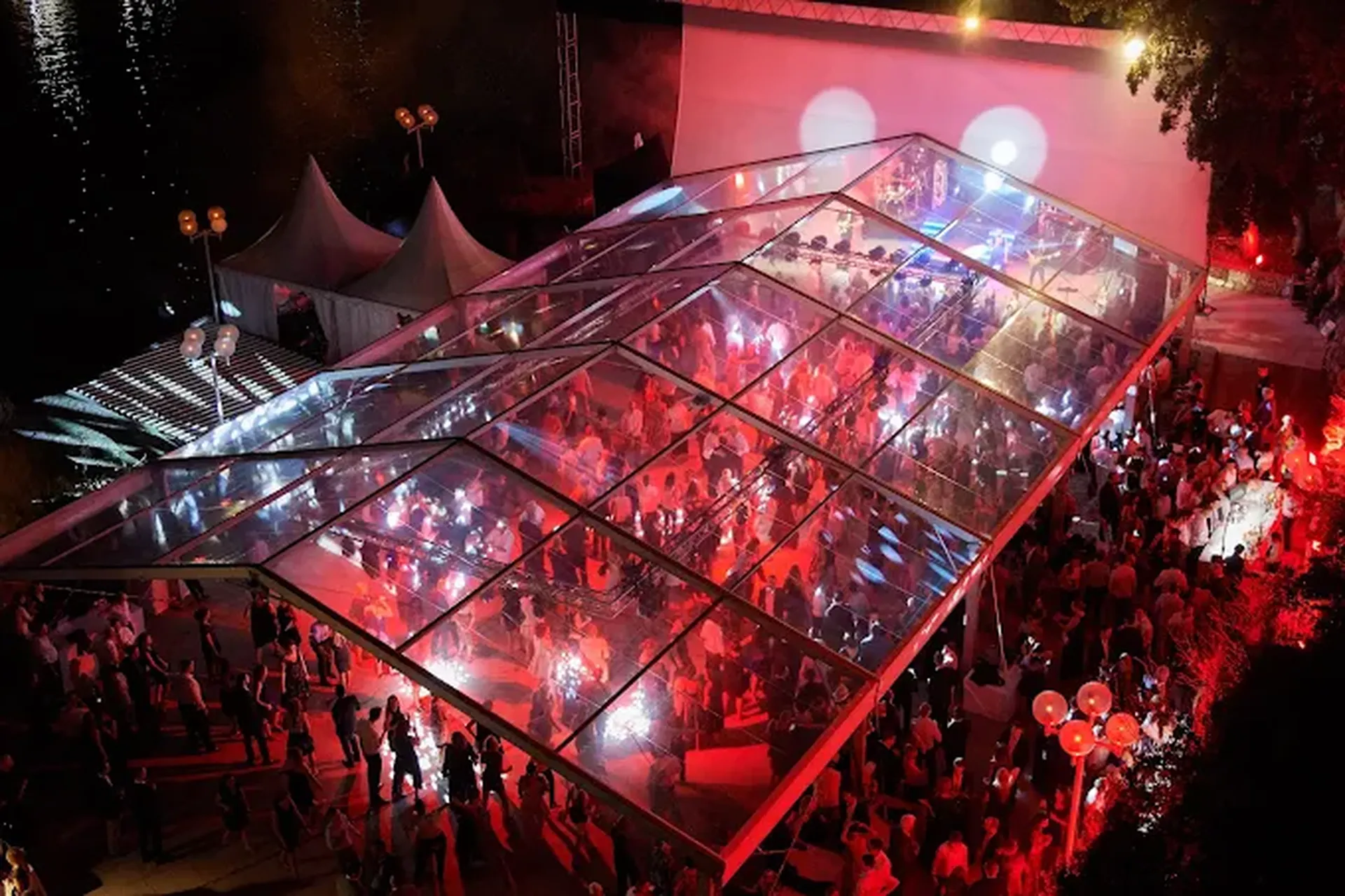 Installations électriques événementielles dans le Var