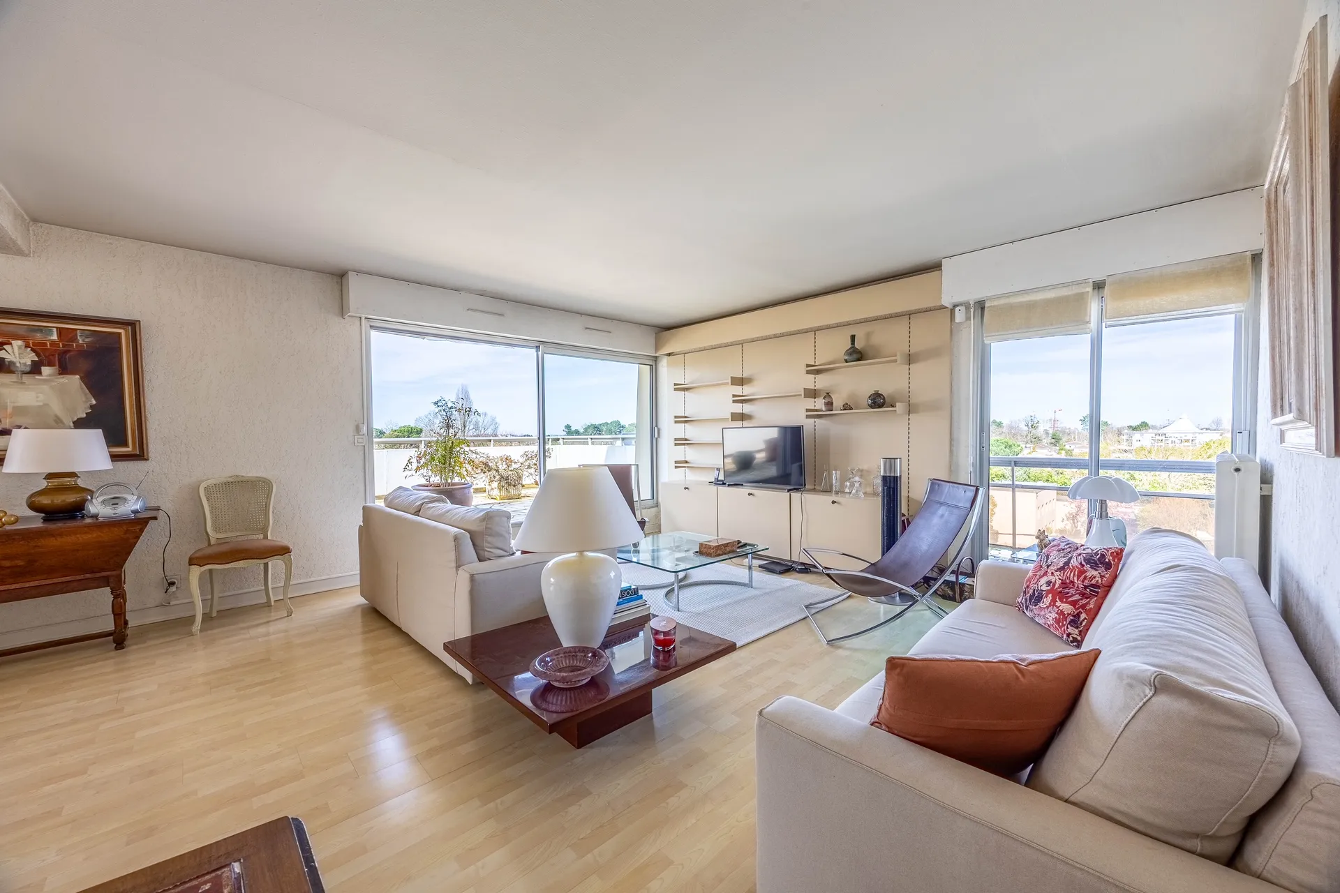 Bel appartement T5 avec grande terrasse Bordeaux Caudéran, les Pins Francs
