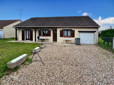 A vendre maison de plain pied de 90 m² édifiée sur 606 m² de terrain sur la commune de TOURVILLE LA RIVIERE
