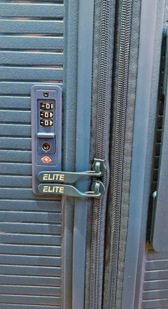 Valises rigides ELITE disponible chez Evasion Eu 