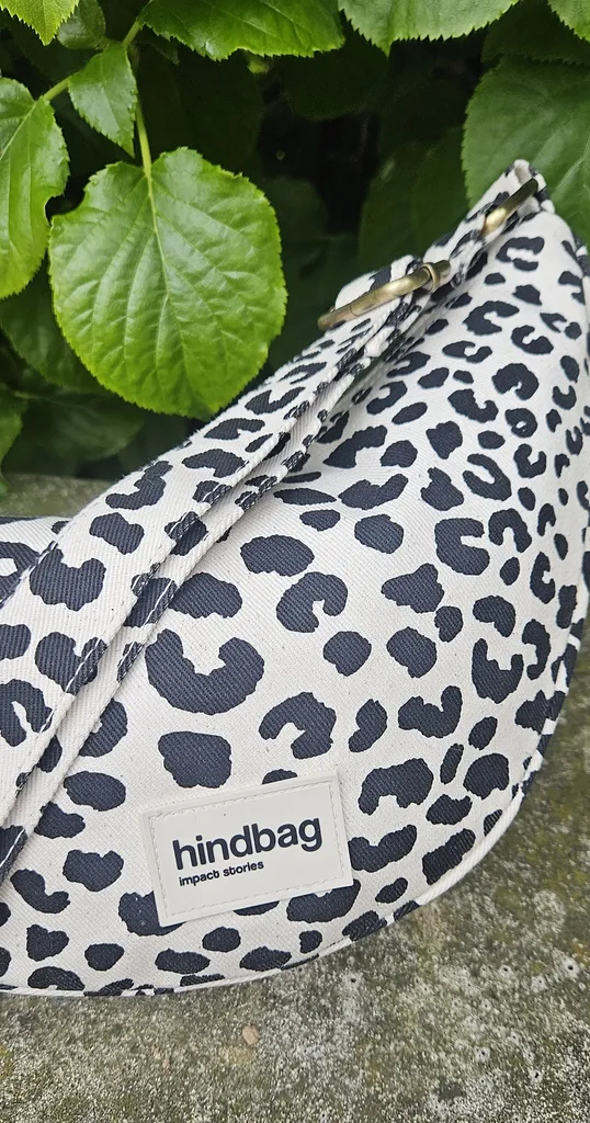 Sac banane Hindbag Andréa Léopard beige indisponible chez Evasion à Eu