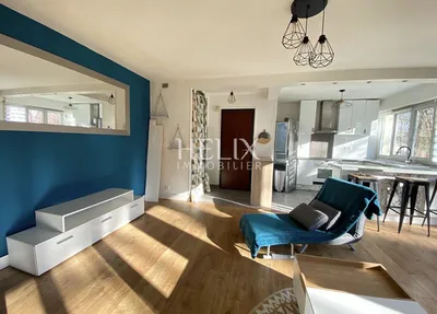 Le Pecq centre appartement meublé récemment rénové avec jardin privatif en rez de jardin dans résidence arborée clôturée et sécurisée avec gardien proche commodités