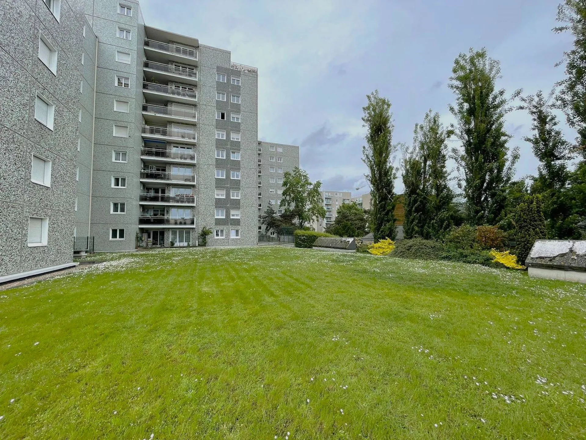 Opportunité Rare : Appartement 3 chambres au Cœur de Sotteville-lès-Rouen 76