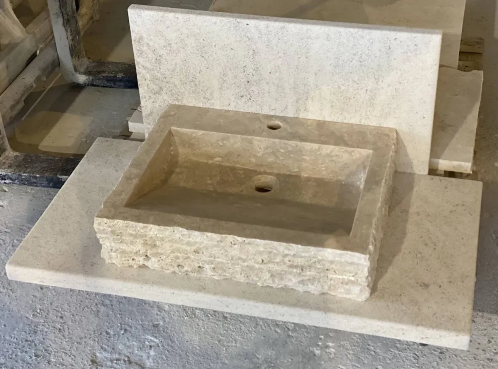 Tailleur de pierre à Périgueux livraison Limoges, Bordeaux