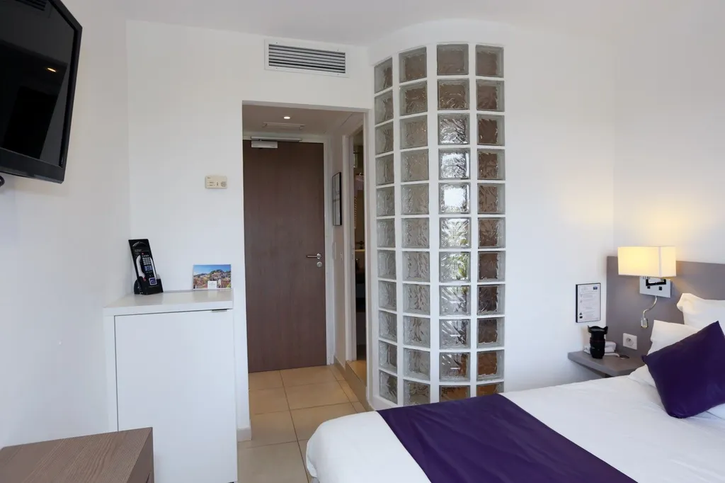 HDLP-Hôtel De La Plage, Bormes Les Mimosas - La FavièreHDLP Classic Sud Mini frigo