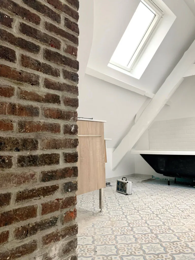 belle pierres et poutres apparentes