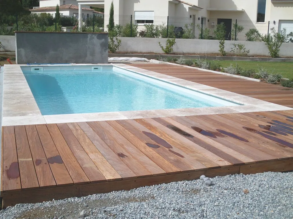 PISCINE COQUE BROOKLYN 7-8-9-10 - DE 7M X 3M50 à 10M X 4M