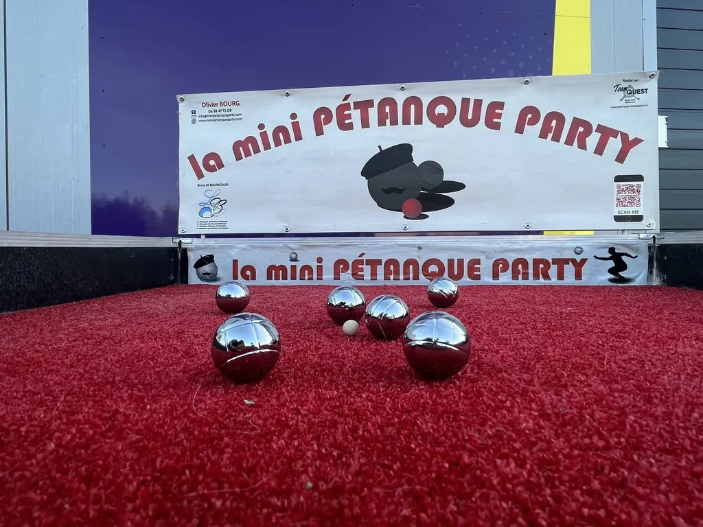 LOCATION TERRAIN DE PETANQUE ECULLY