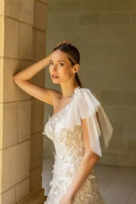 robe de mariée sirène fleuris à Marseille