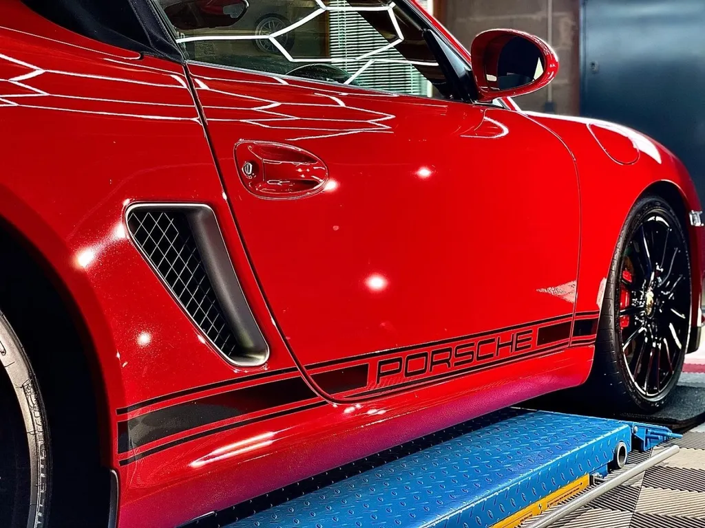 Traitement céramique Porsche Boxster Spyder la tour de salvagny 