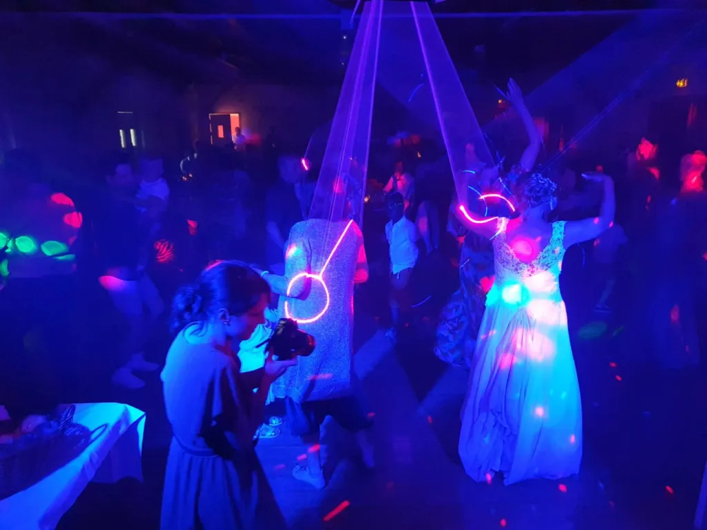 Prestation Animation DJ pour votre mariage à Bordeaux en Gironde