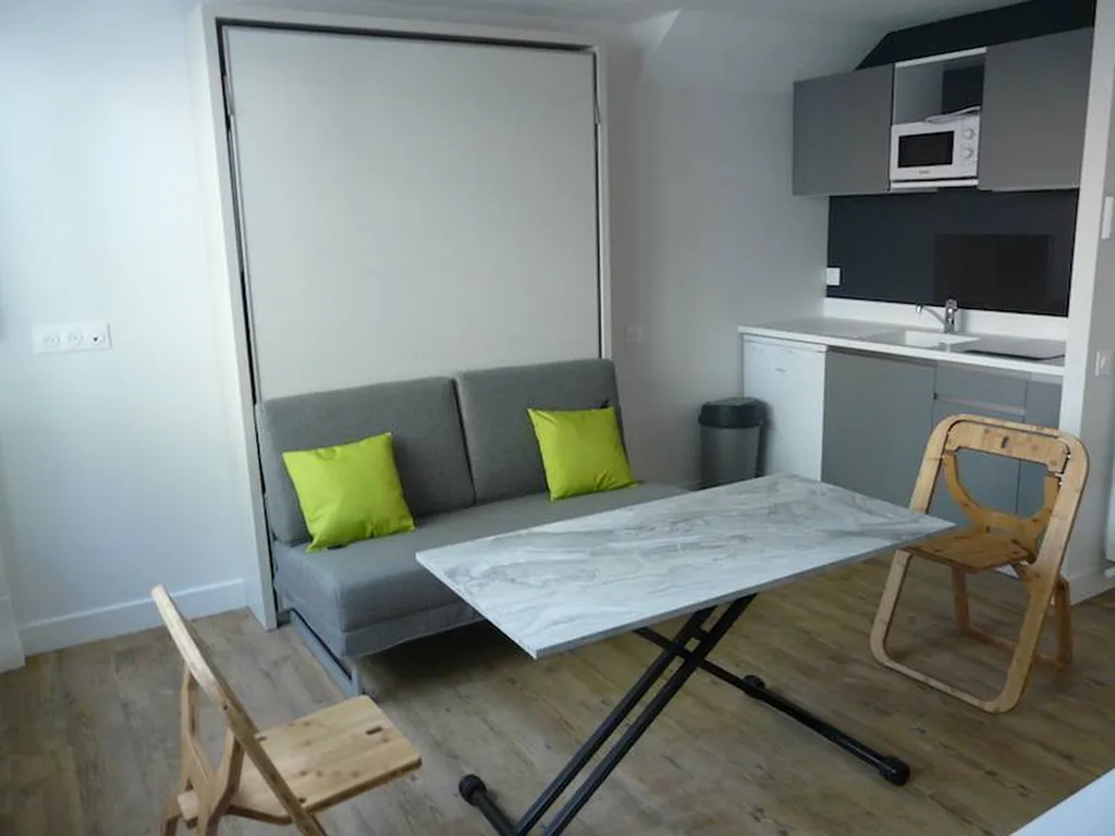 Studio meublé en location à Talence avec belle literie